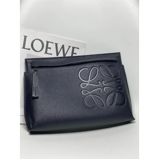 Loewe Size: 29.5x20cm Model: 3040