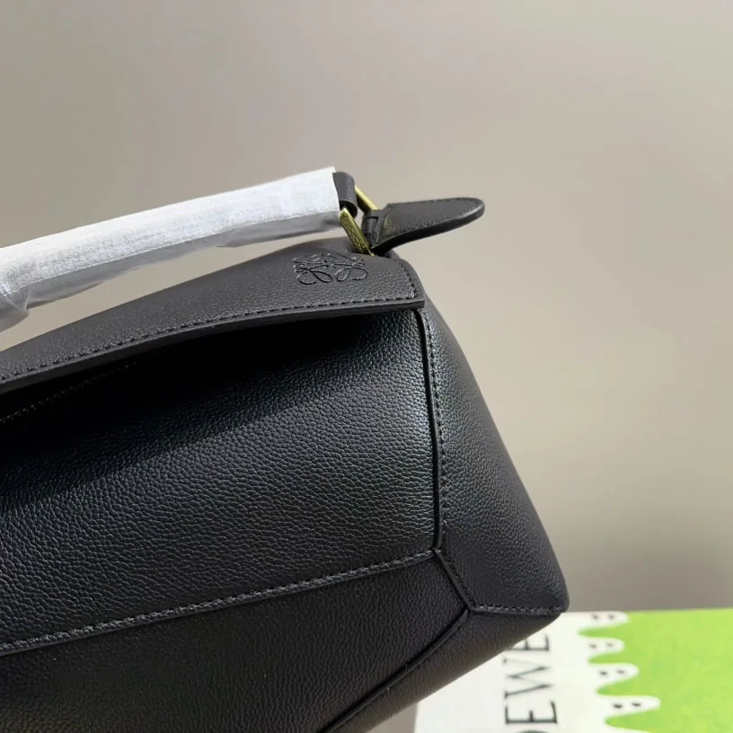 Puzzle bag in classic calfskin