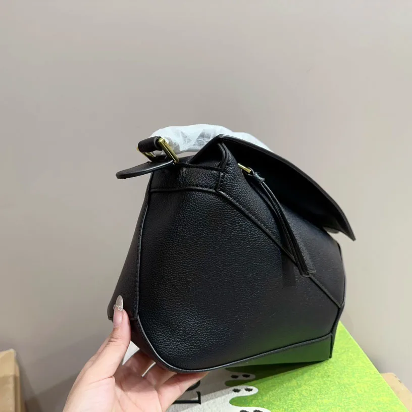 Puzzle bag in classic calfskin