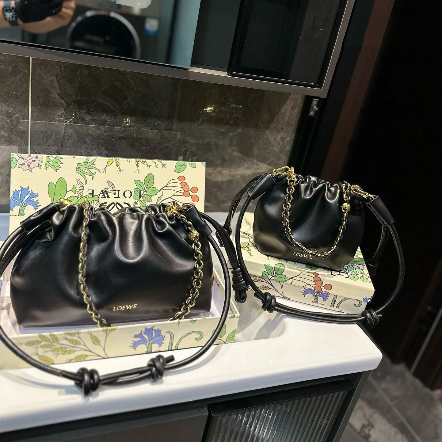 Flamenco purse in mellow nappa lambskin