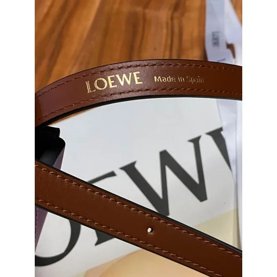Calfskin bag Size: 19.5 × 8.5 × 16.5 cm