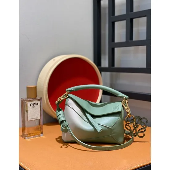 Model 10288 size: 18 × 8 × 12 cm