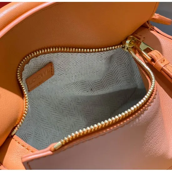 Model: 10288 size: 18*8*12cm