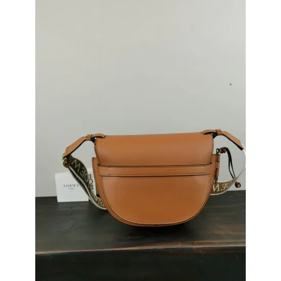 Model: 56t21 size: 20*19*11.5cm