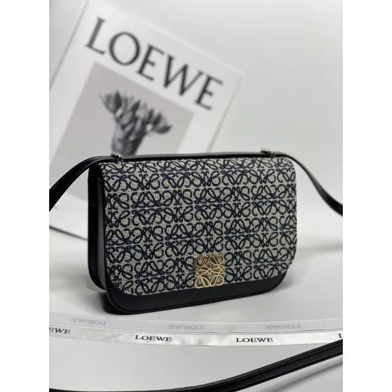 Navy Blue Model: 5609 Size: 19-13.5-6Goya