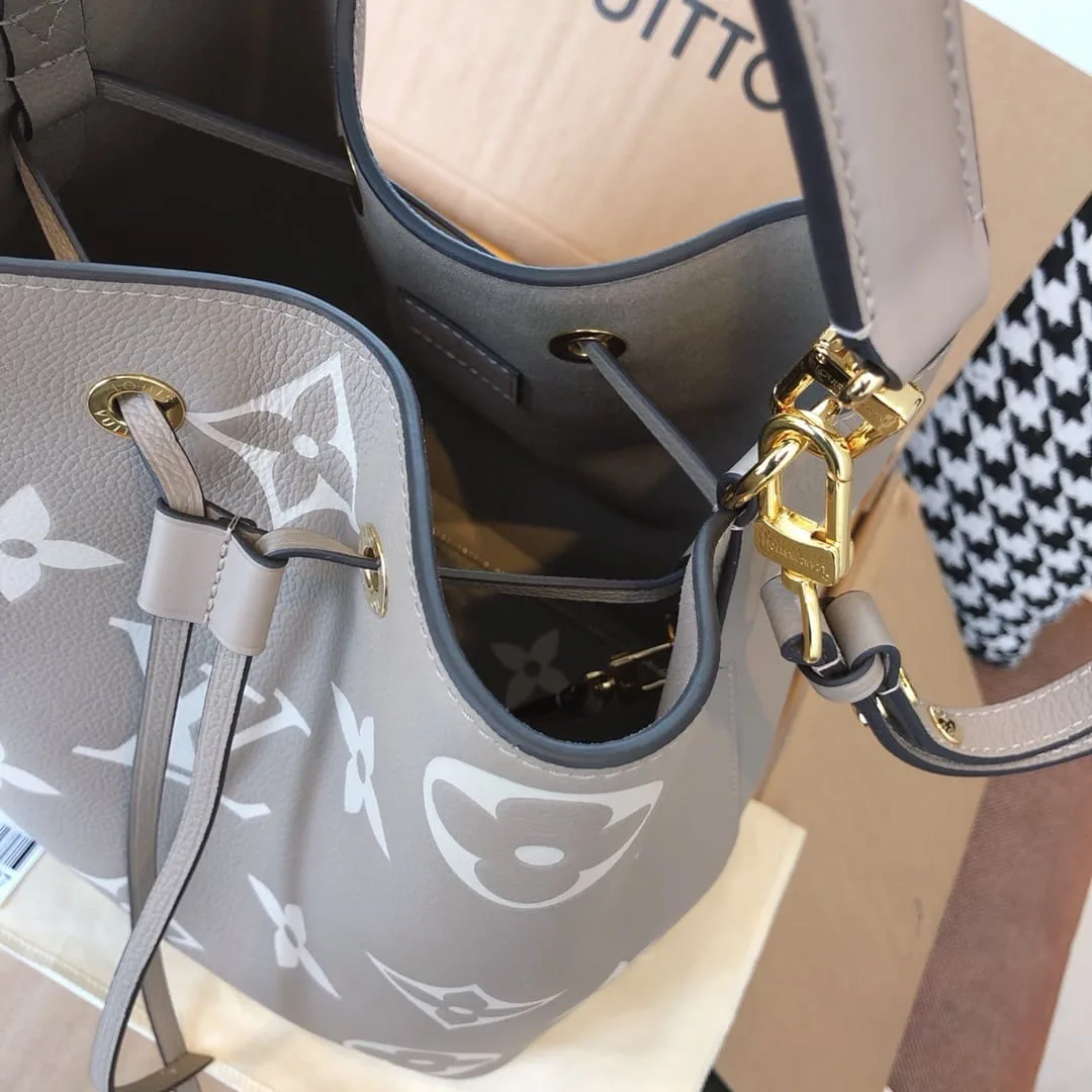 Louis Vuitton M45555 NéoNoé MM