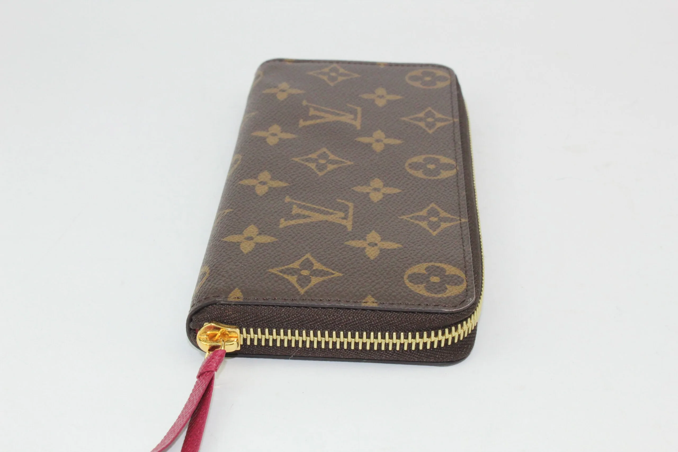 Clemence M61536