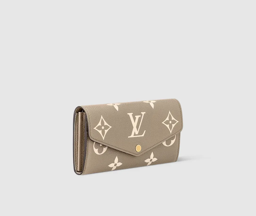 Sarah Wallet M81049