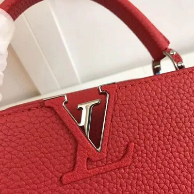 Capucines MM M94754