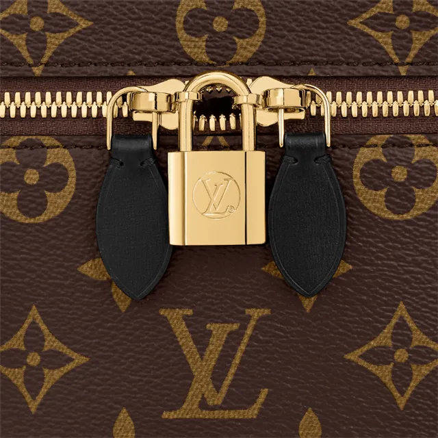 Vanity Chain Pouch M47125