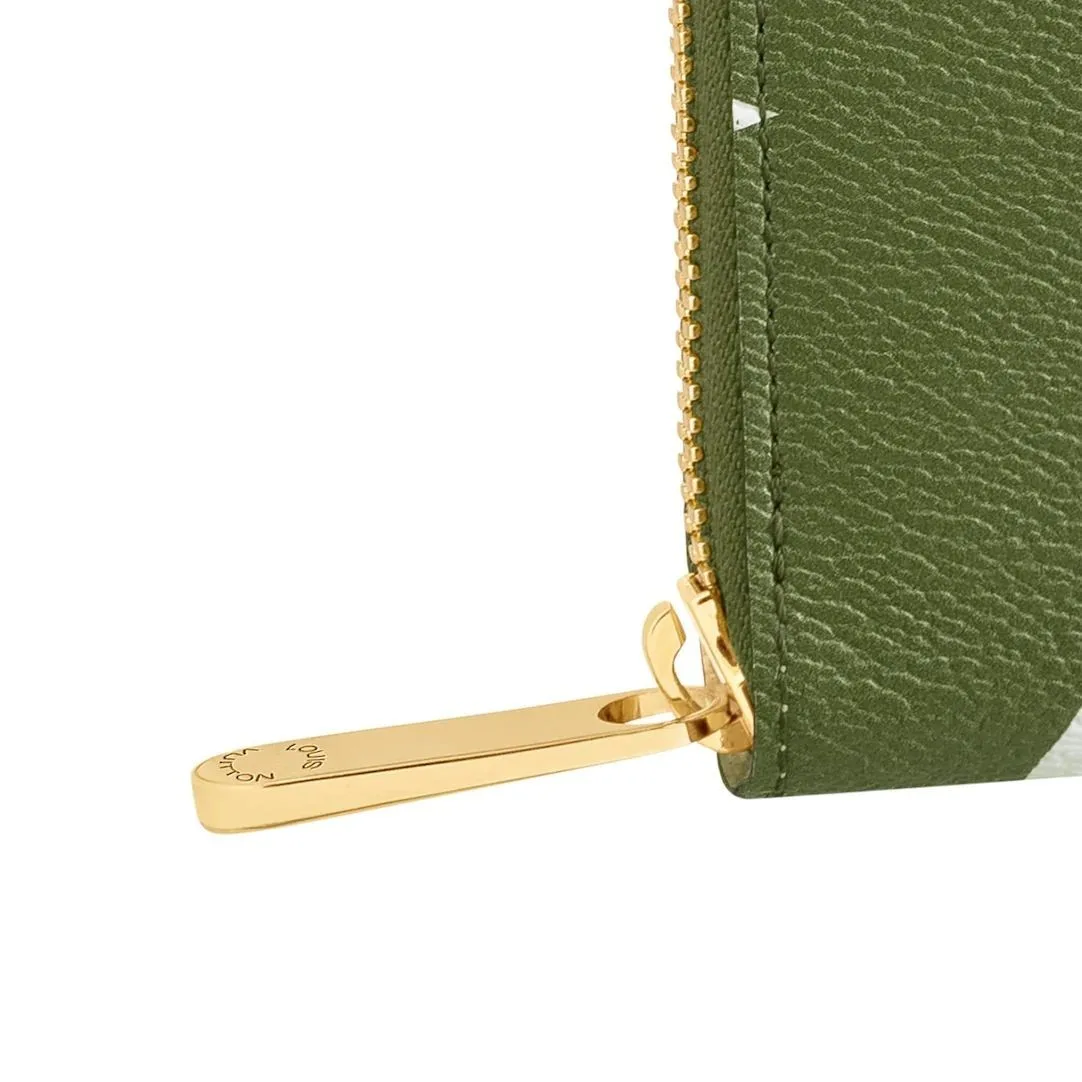 M67549 Zippy Wallet