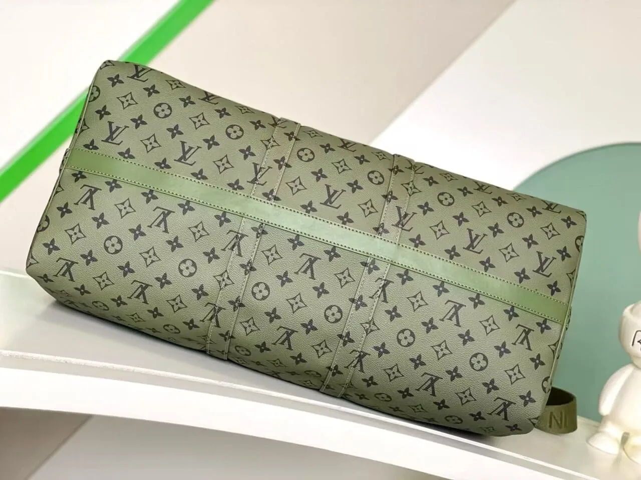 Louis Vuitton M23963 Keepall Bandoulière 55