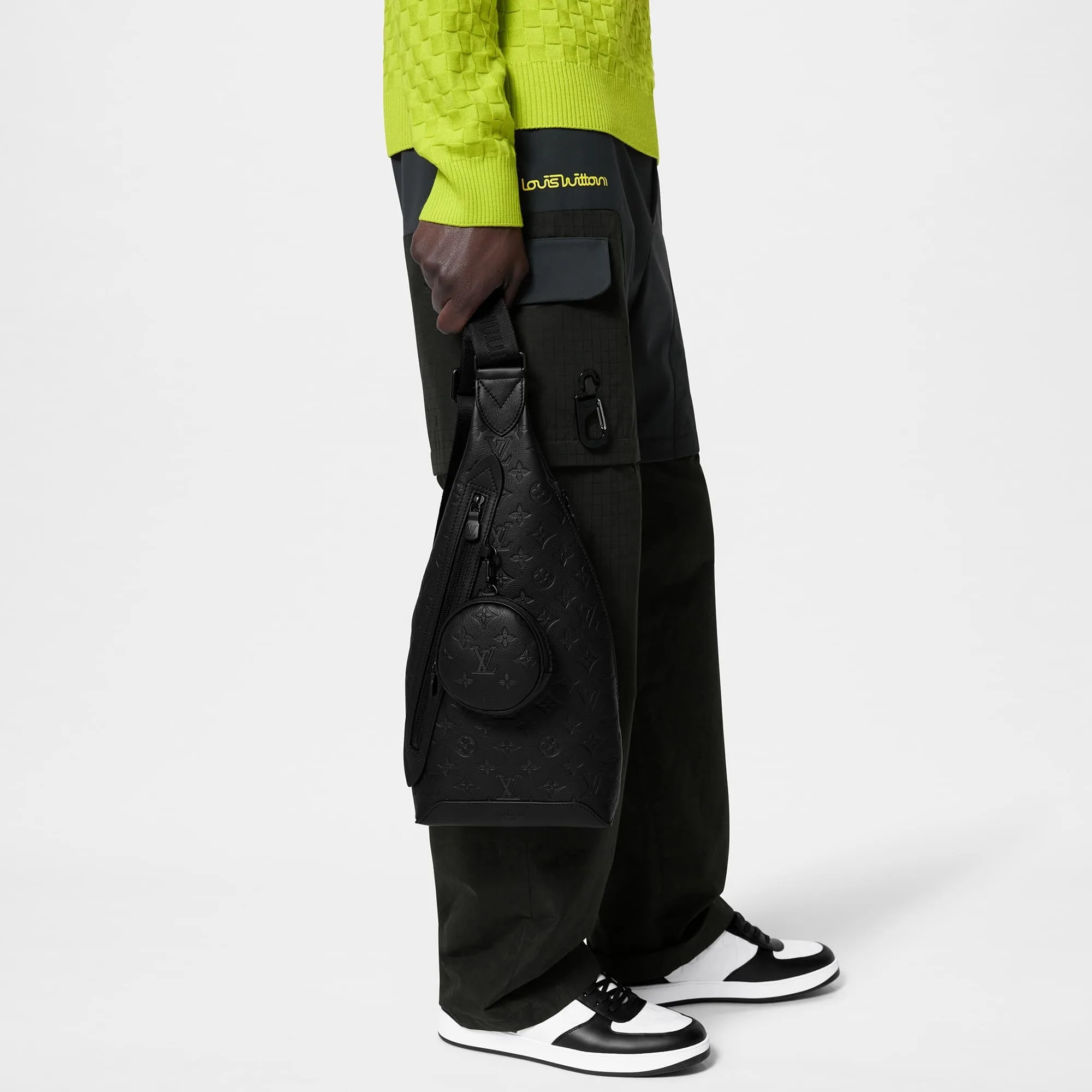 Louis Vuitton M21890 Duo Slingbag