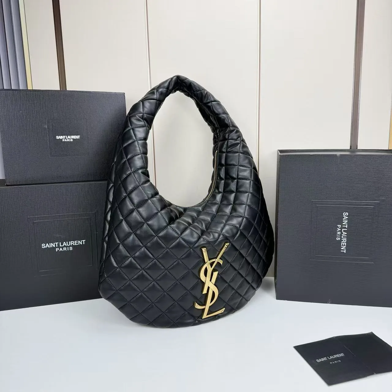 Saint Laurent YSL ICARE hobo in quilted nappa Bag - Black