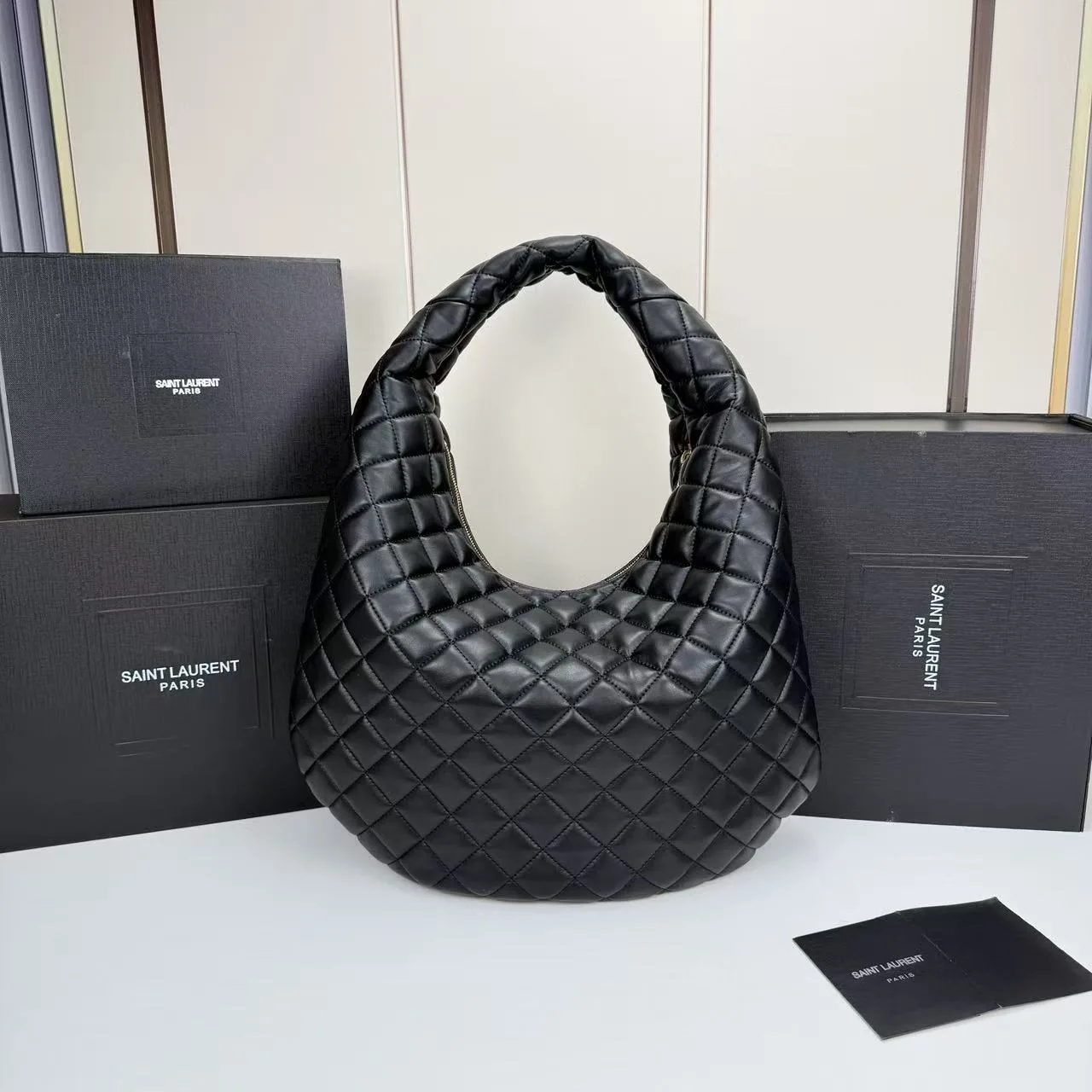 Saint Laurent YSL ICARE hobo in quilted nappa Bag - Black