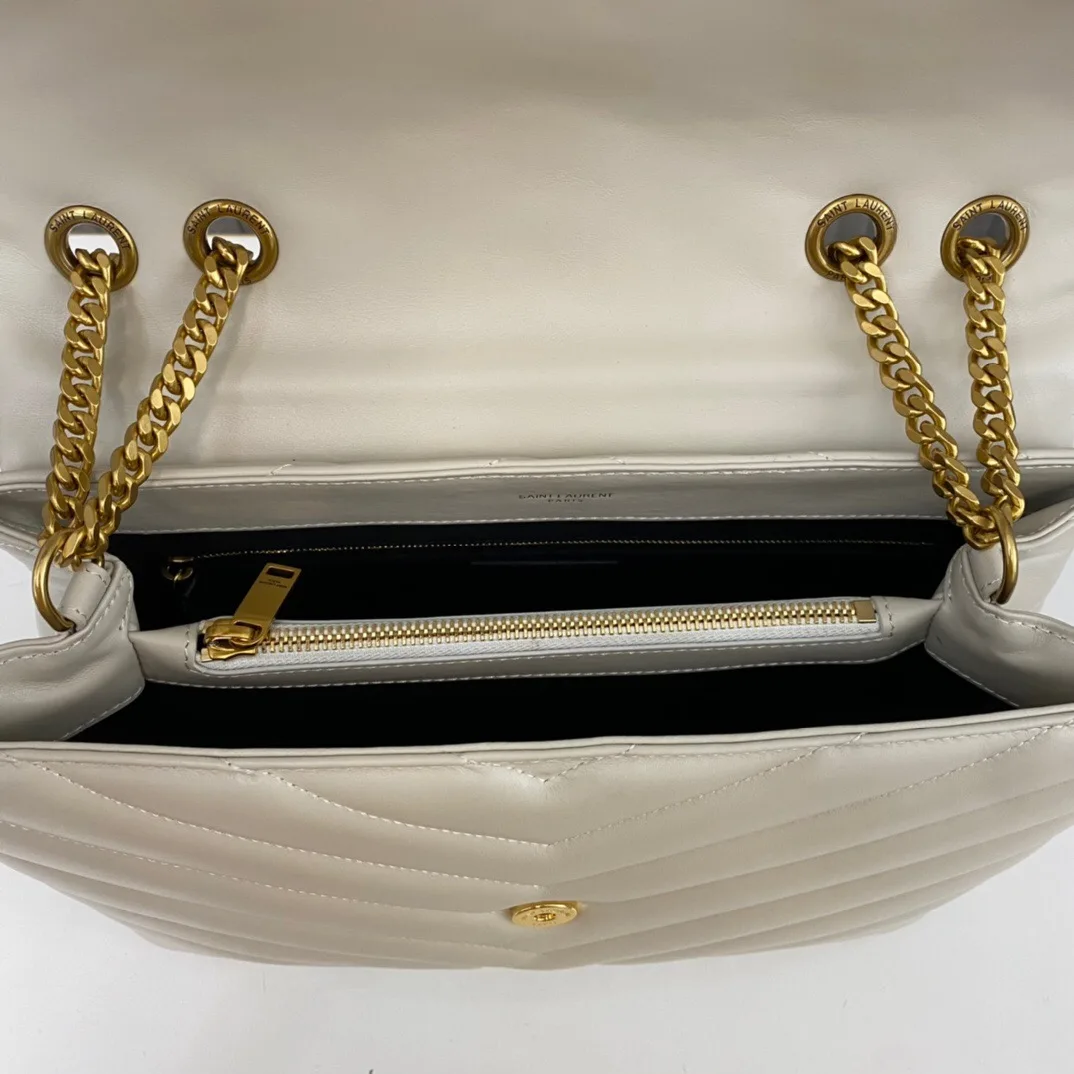 SAINT LAURENT Loulou medium quilted leather shoulder bag white - Bag