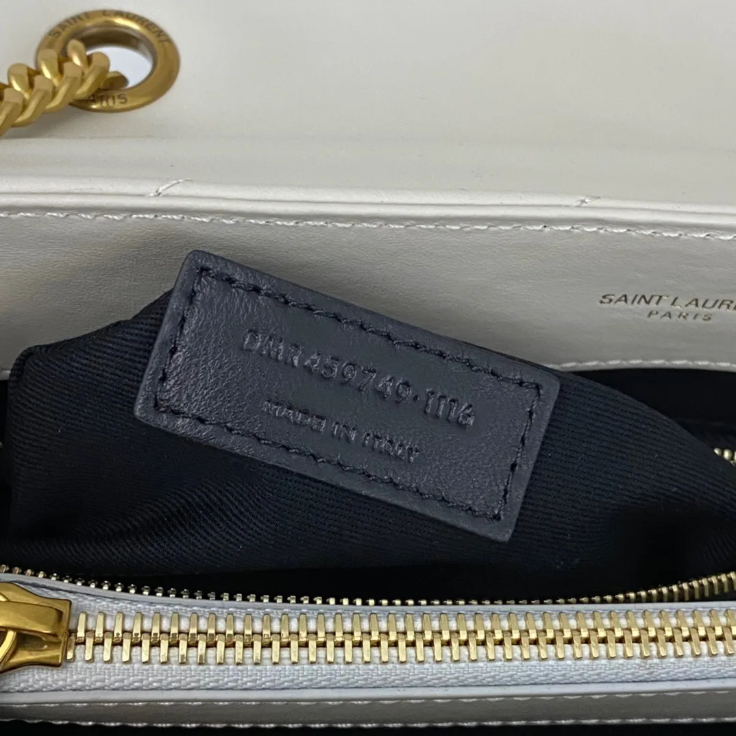 SAINT LAURENT Loulou medium quilted leather shoulder bag white - Bag
