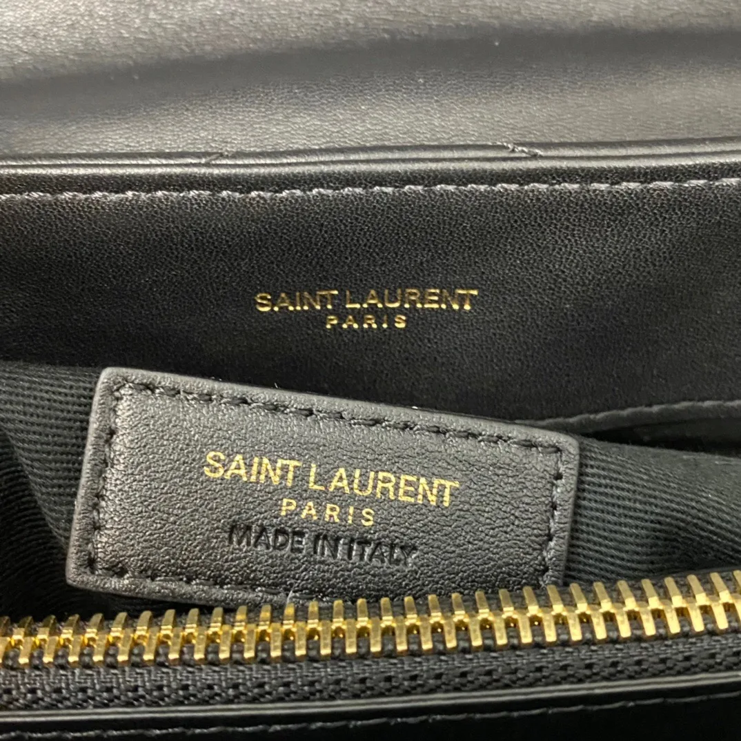 SAINT LAURENT Loulou medium quilted leather shoulder bag black - Bag