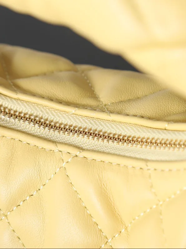 [TOP]Saint Laurent YSL IICARINO in quilted suede Hobo Bag - SOFT LEMON