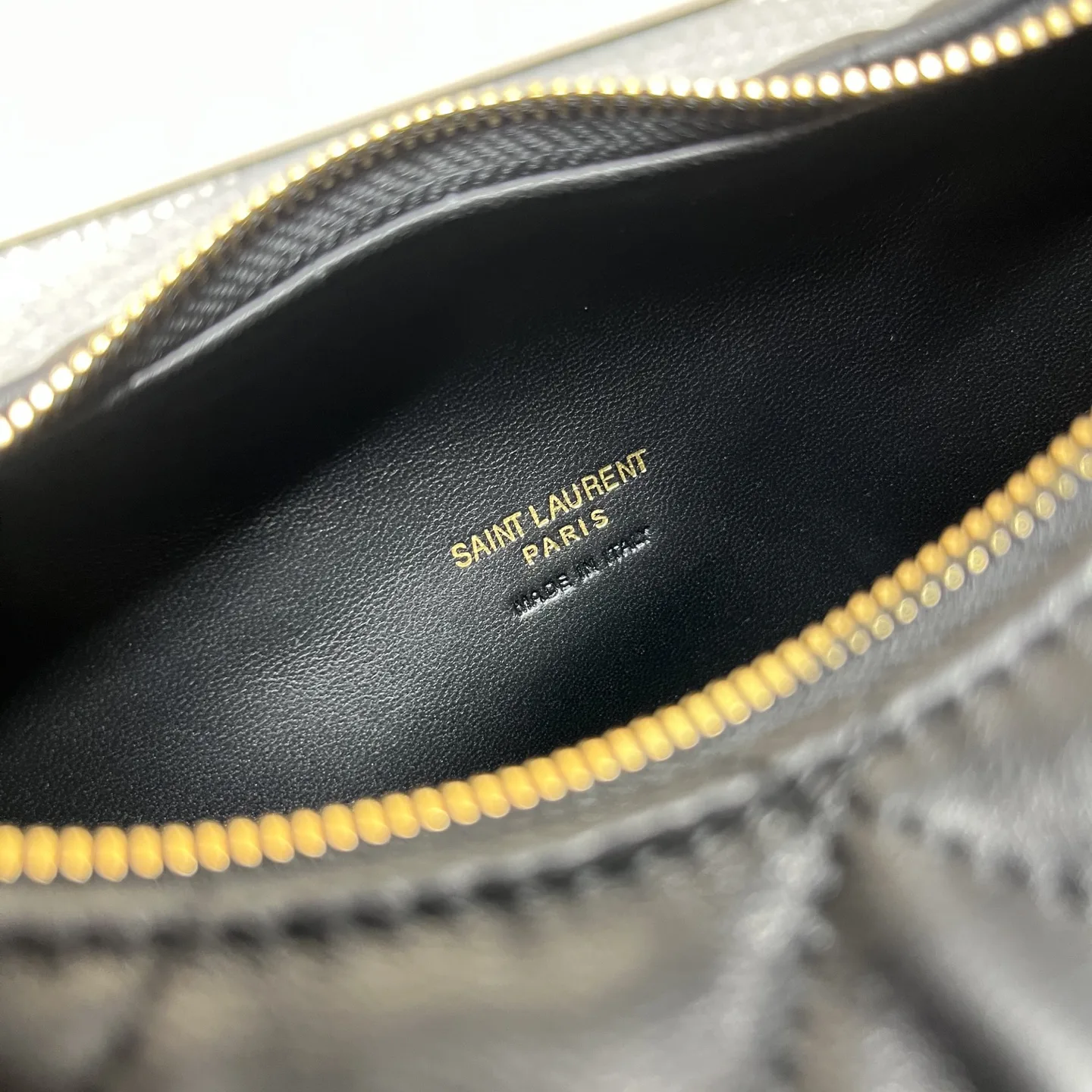 Saint Laurent YSL ICARINO in quilted nappa Hobo Bag - Black