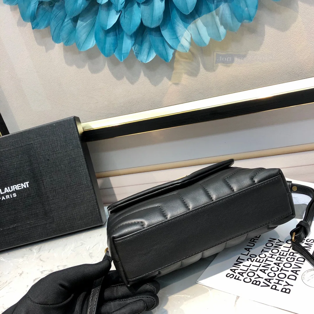 [TOP] SAINT LAURENT Loulou Toy quilted leather shoulder bag black - Bag