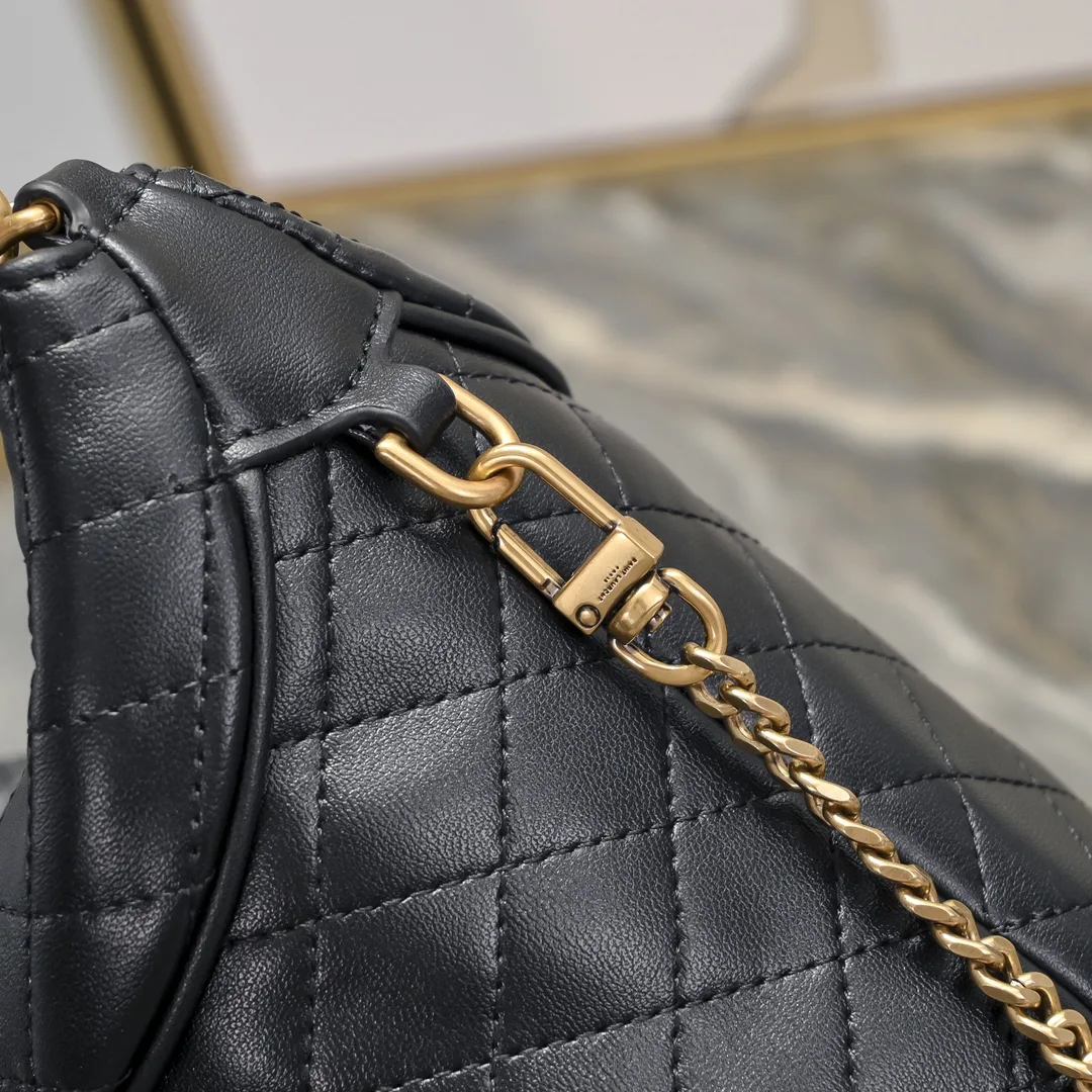 SAINT LAURENT YSL GABY bucket bag in lambskin - Bag