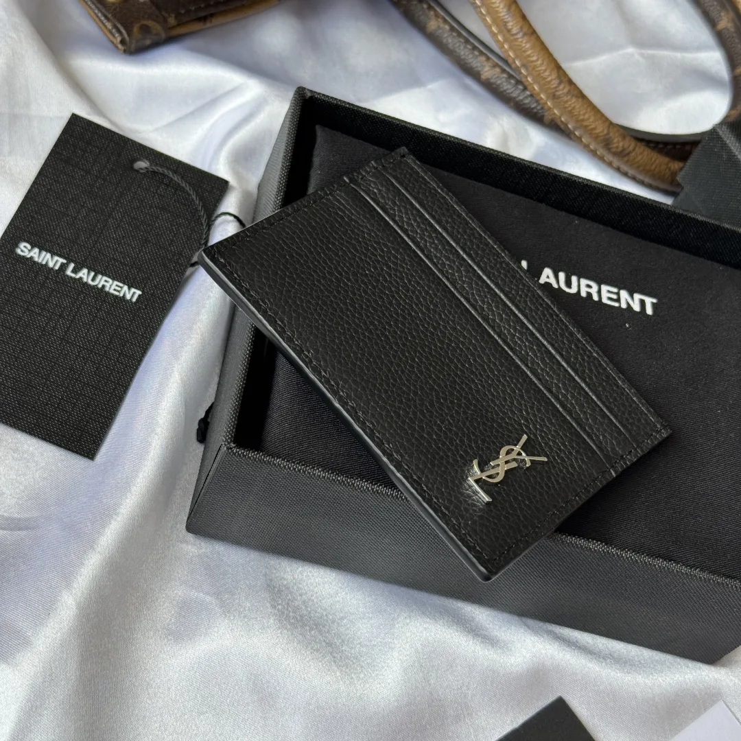Saint Laurent YSL TINY CASSANDRE card case in matte leather - Black