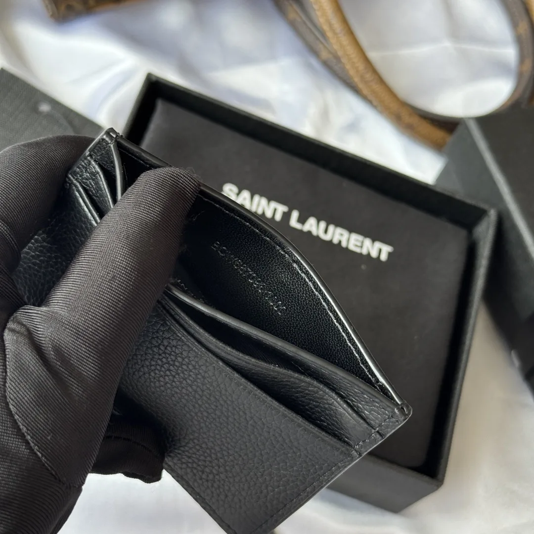Saint Laurent YSL TINY CASSANDRE card case in matte leather - Black