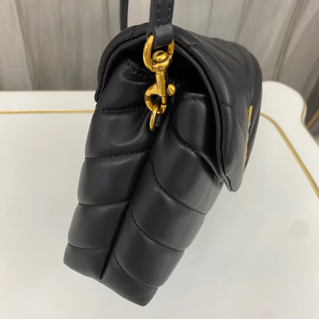 SAINT LAURENT Loulou Toy quilted leather shoulder bag black - Bag