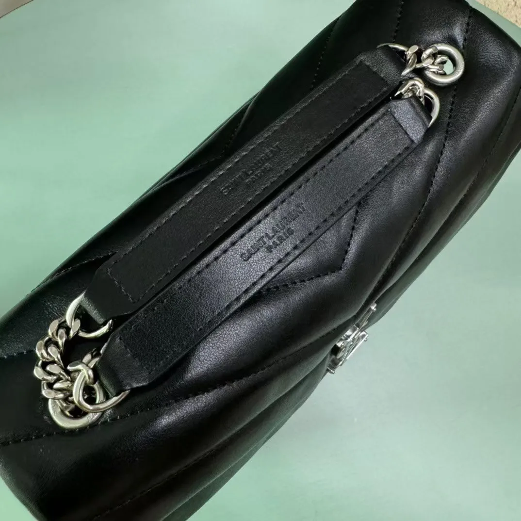 [TOP]SAINT LAURENT Loulou small quilted leather shoulder bag black - Bag