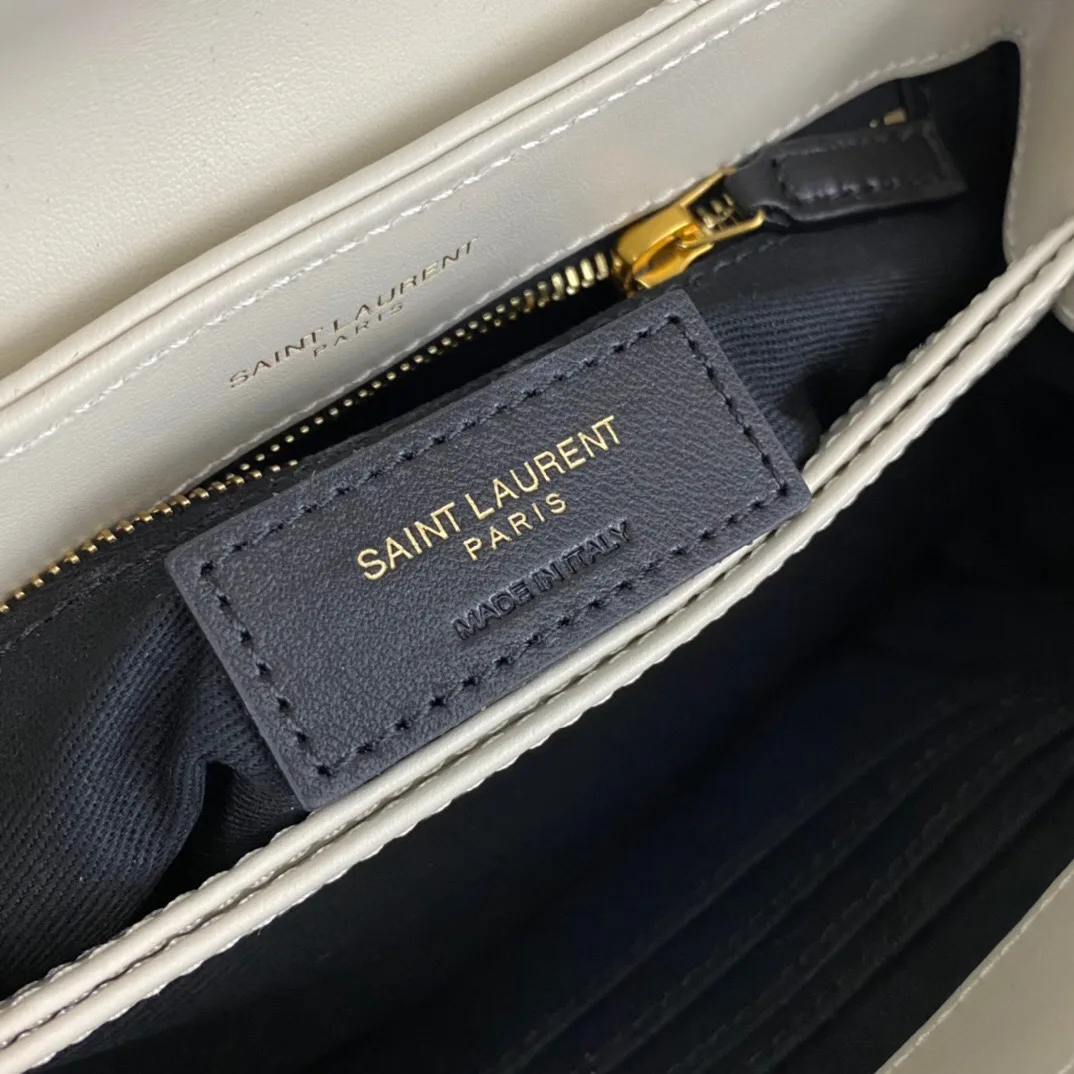 SAINT LAURENT Loulou Toy quilted leather shoulder bag cream - Bag