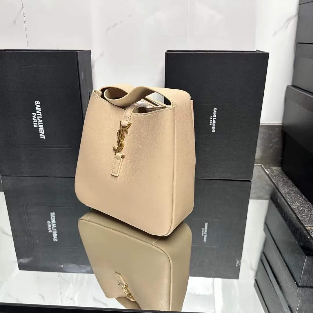 SAINT LAURENT Supple Small leather shoulder bag-Beige - Bag