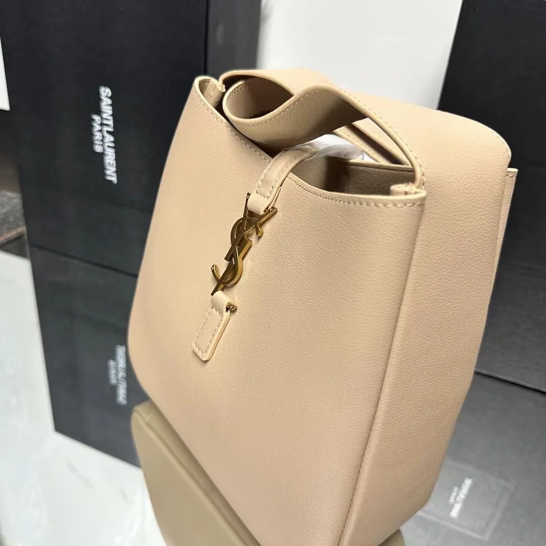 SAINT LAURENT Supple Small leather shoulder bag-Beige - Bag