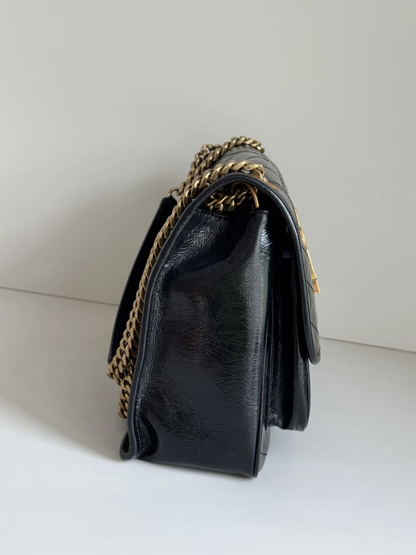 Saint Laurent YSL NIKI MEDIUM IN VINTAGE LEATHER Black - Bag
