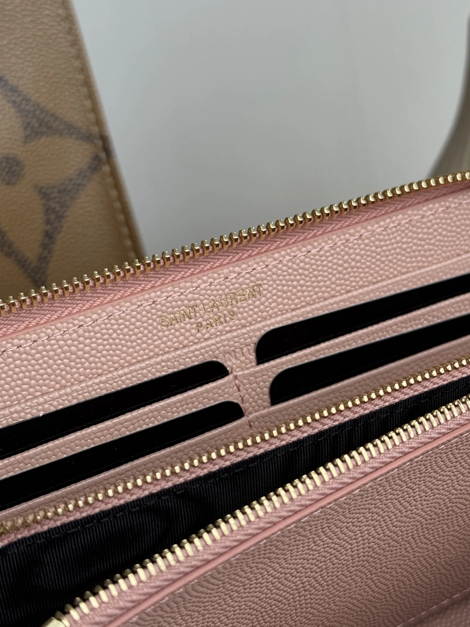 Saint Laurent Monogramme leather Wallet -Pink Wallet