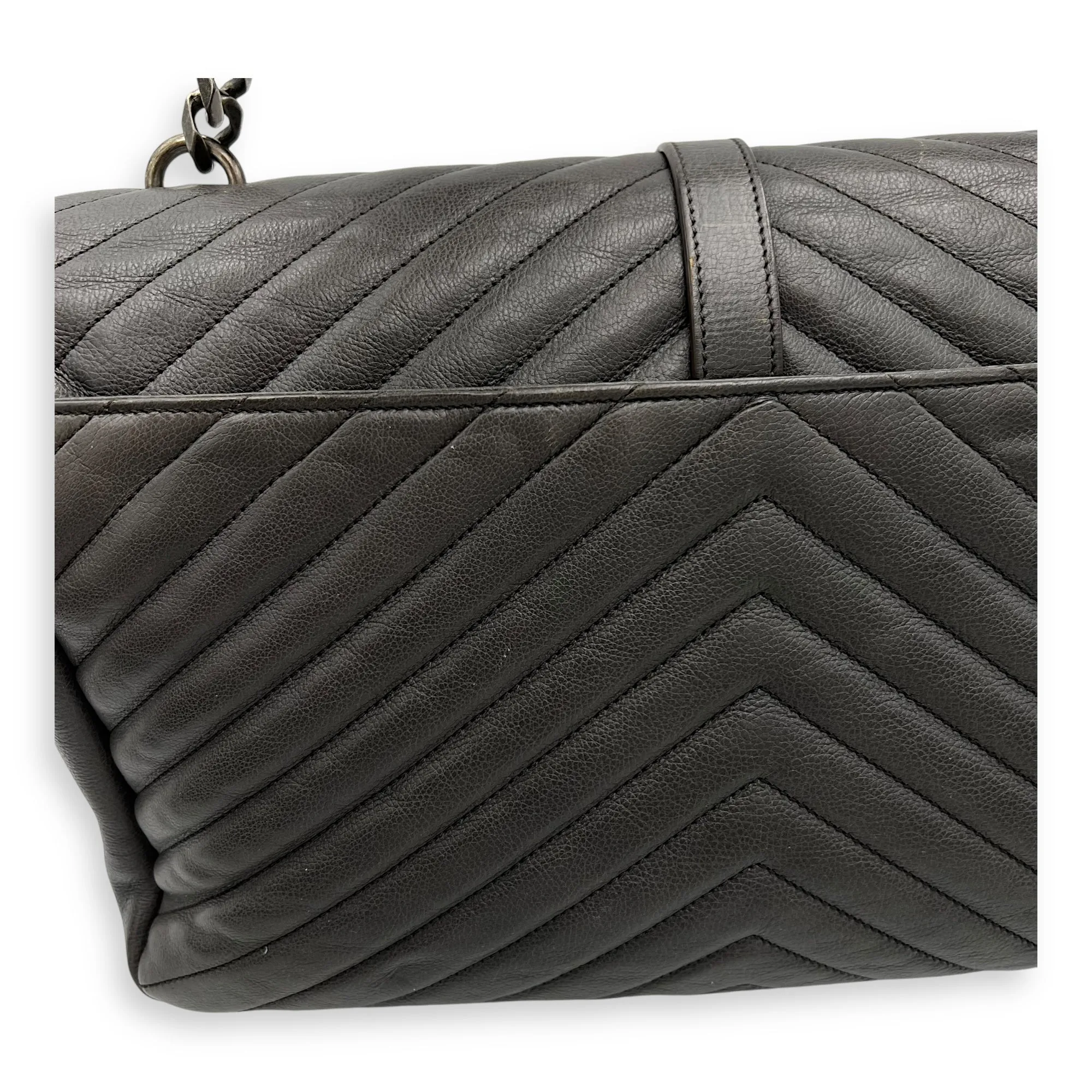 College Large Top handle bag in Calfskin, Ruthenium Hardware