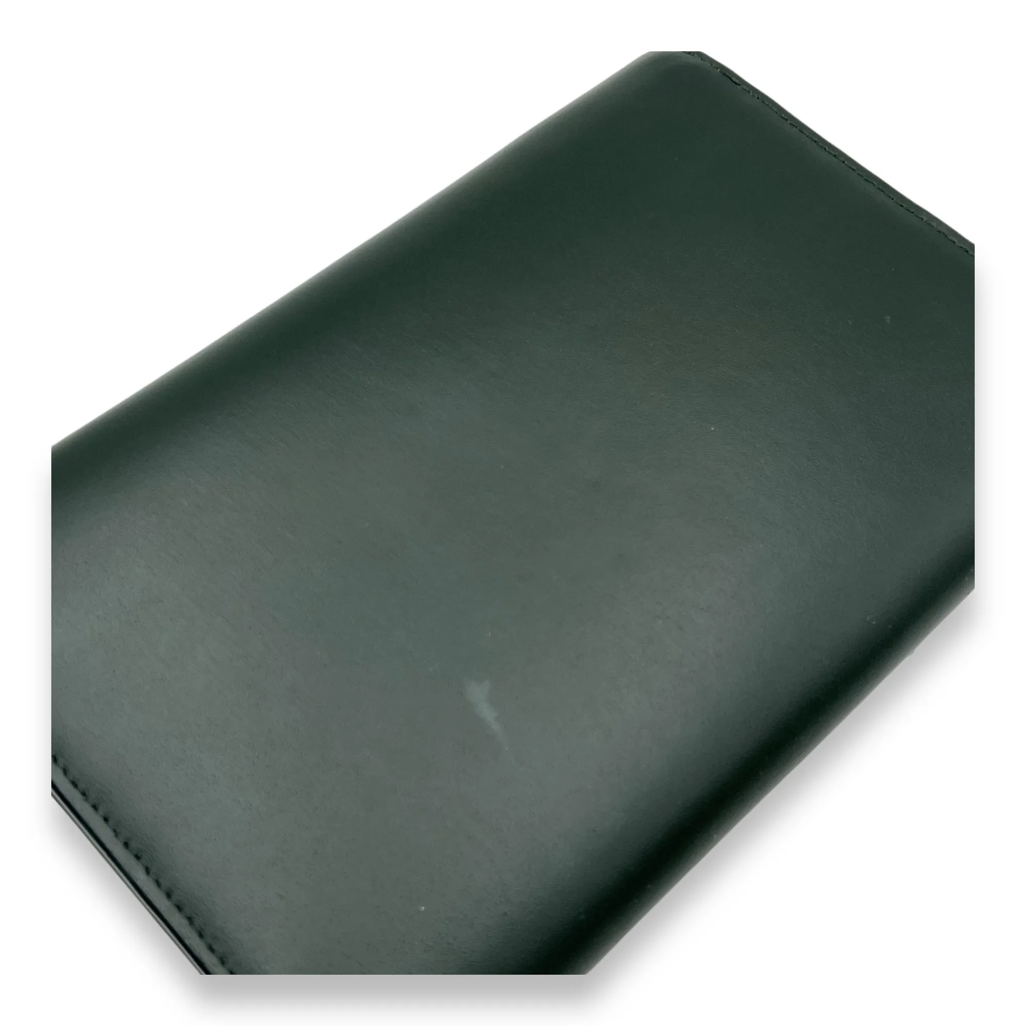 Logo Wallet On Chain Green in Calfskin, Gold hardware