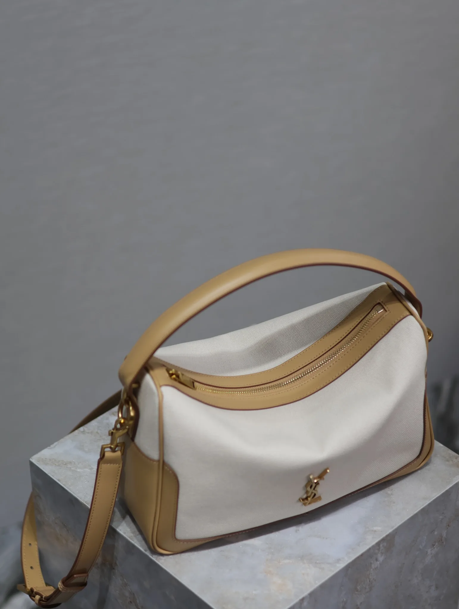 Saint Laurent Camera Supple Bag-White Bag