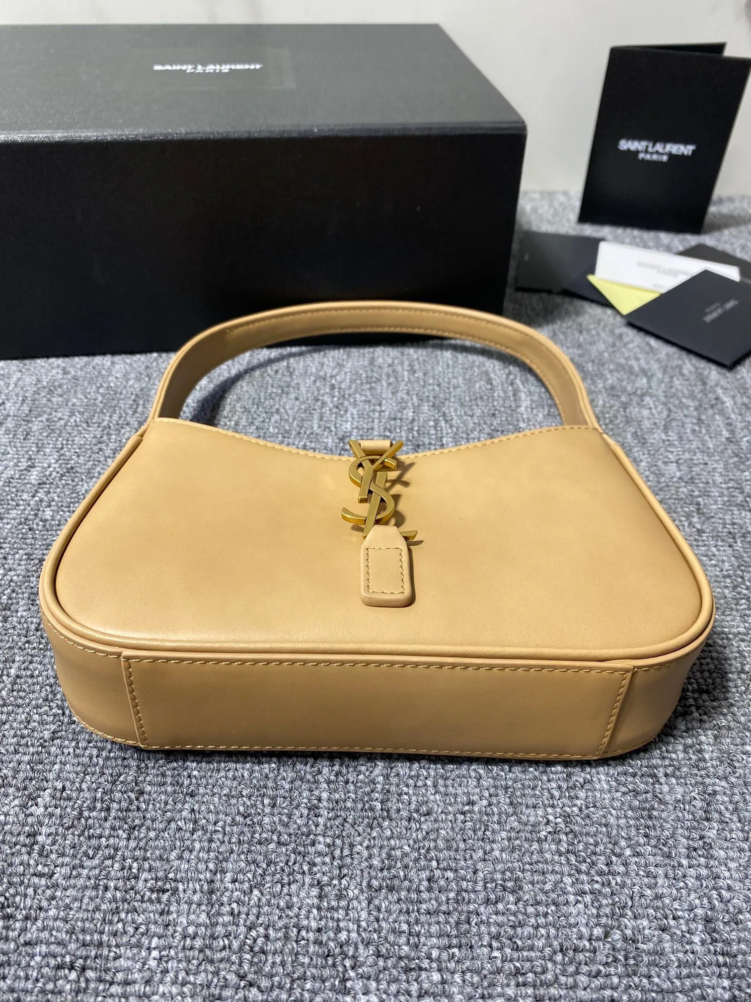 SAINT LAURENT YSL Croc-Embossed Le 5 à 7 Hobo Bag