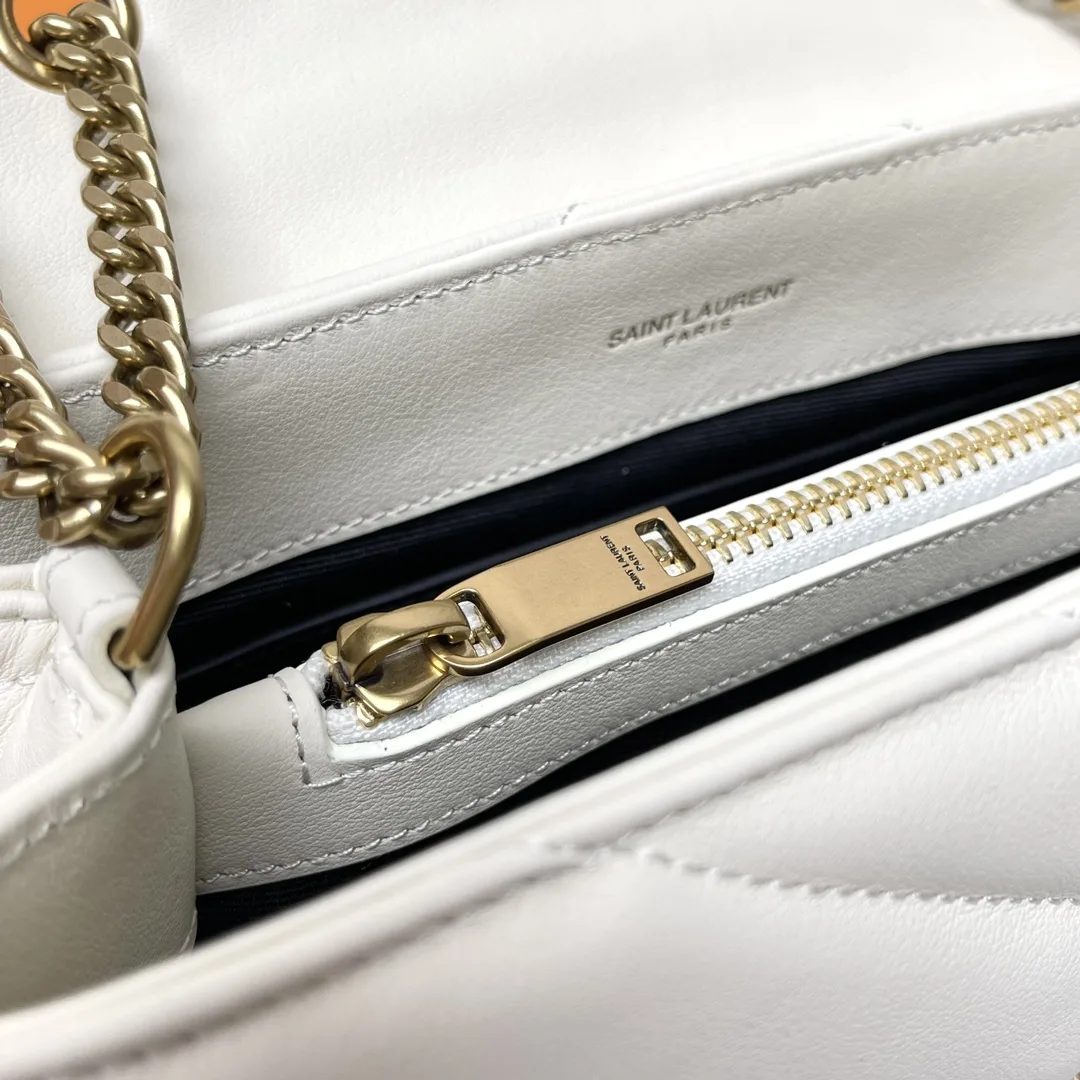 [TOP] SAINT LAURENT Loulou Small Quilted Leather White Shoulder Bag