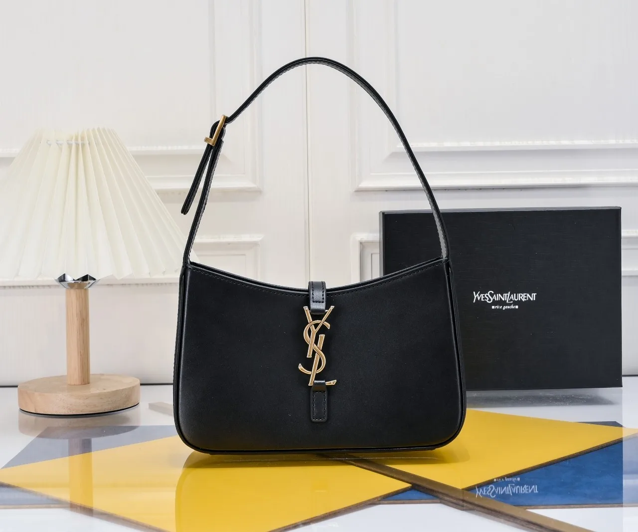 SAINT LAURENT YSL Le 5 à 7 Hobo Bag Leather-Black - Bag