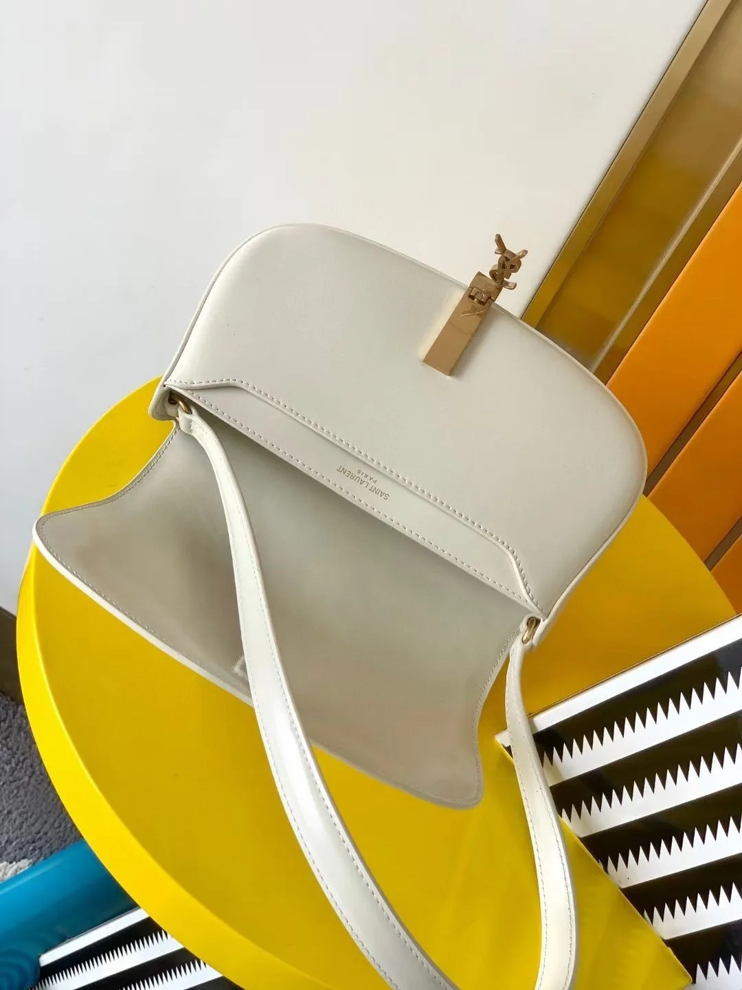 Saint Laurent Voltaire mini leather shoulder bag-White - Bag