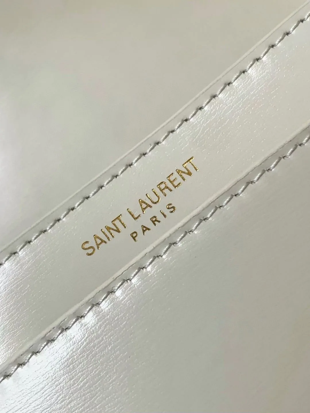 Saint Laurent Voltaire mini leather shoulder bag-White - Bag
