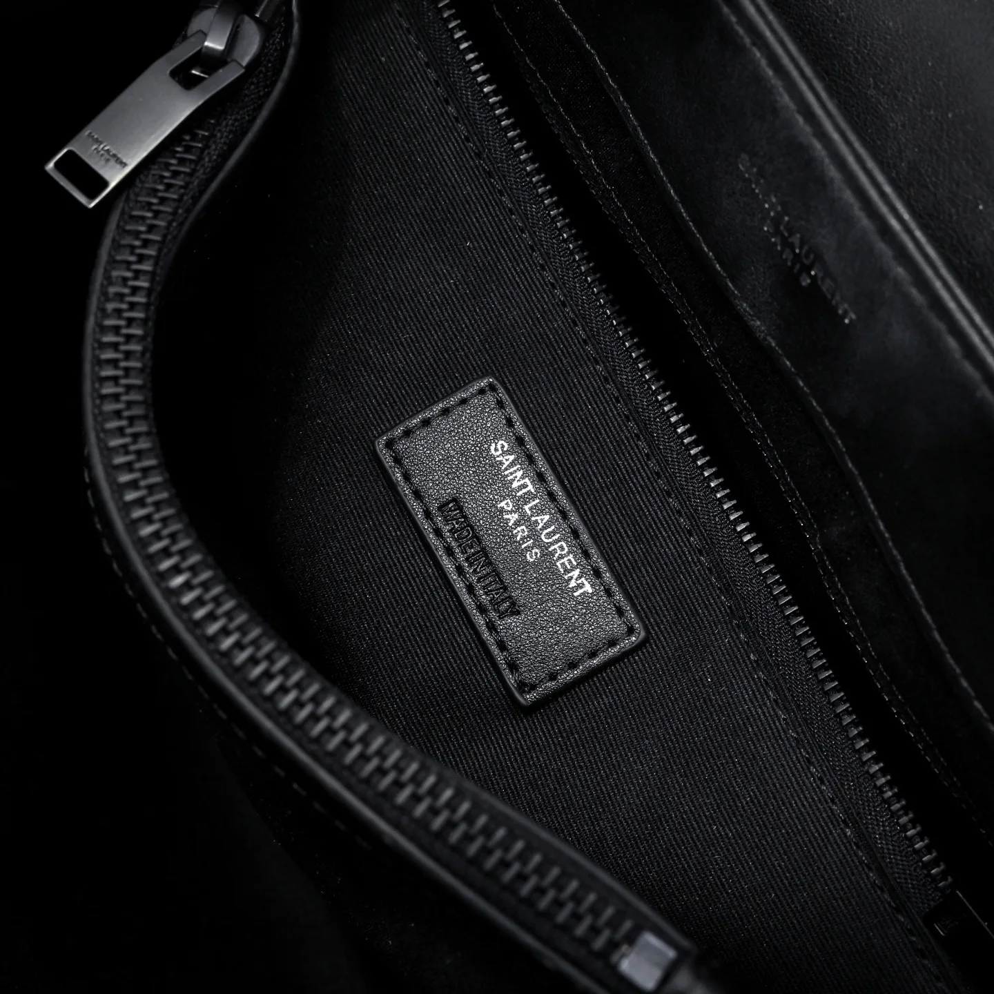 [TOP]SAINT LAURENT Loulou Quilted Leather Shoulder Bag Black - Bag