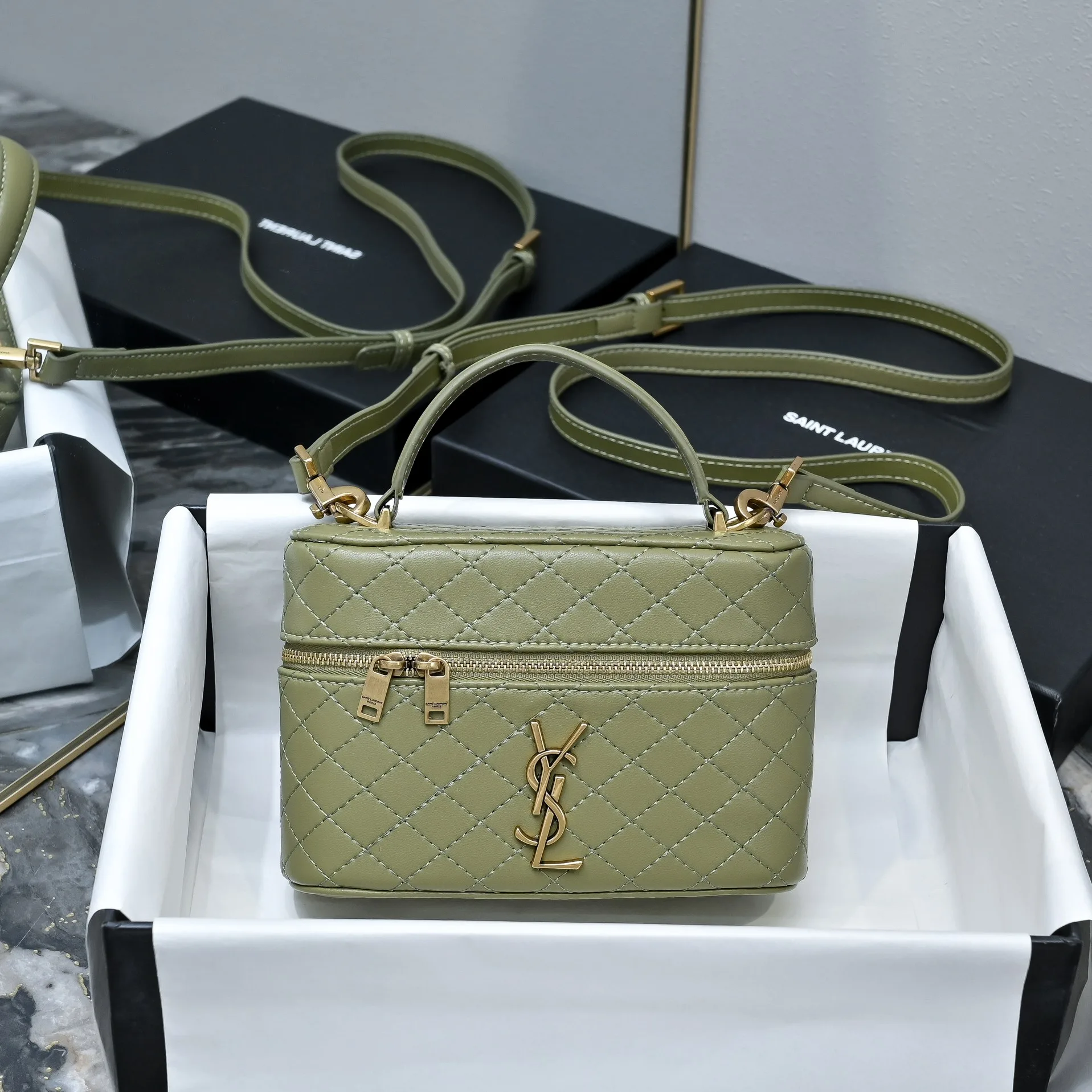 SAINT LAURENT YSL GABY vanity Medium bag in lambskin - MISTY JADE